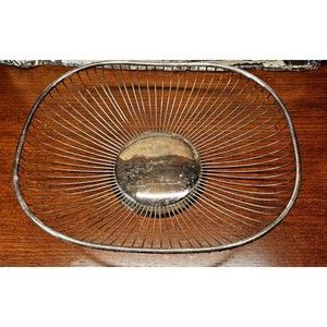 Vintage PM Italy Silver Plate Wire Fruit Basket Bowl Midcentury MCM 10.5” X 6.5”